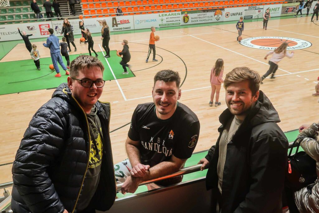 Basketbalové zážitky – diel druhý (Podcast s Mirom Hudákom)